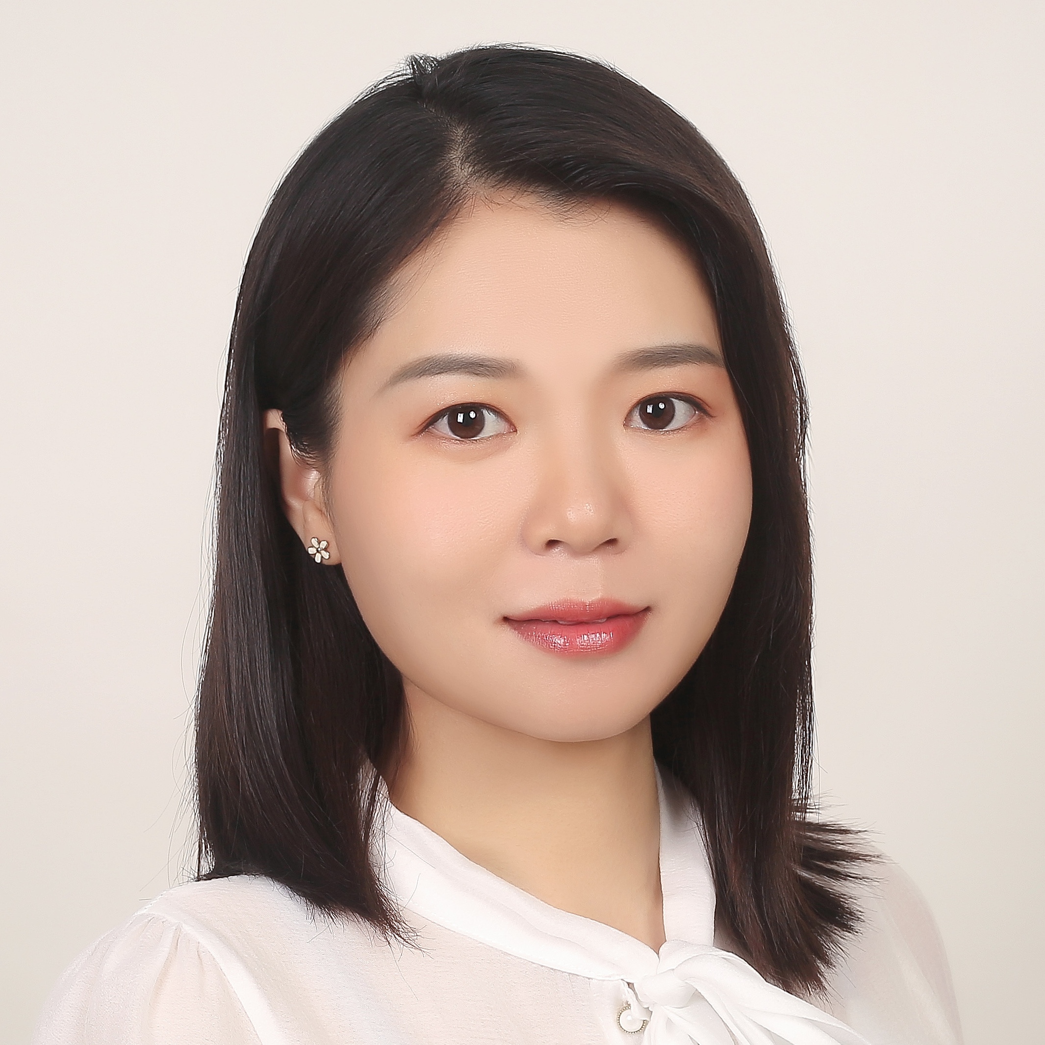 Jingjing Chen
